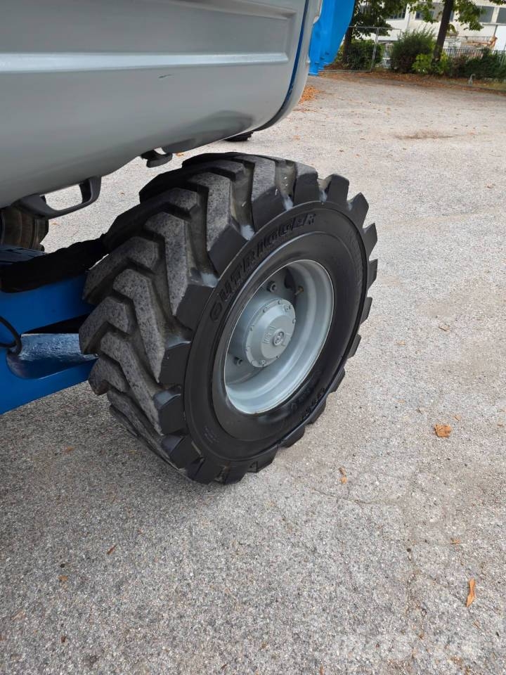 Genie Z 135/70 Elevadores braços articulados