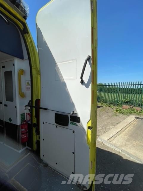Fiat Ducato A&E Fiat Ducato A&E Vehicle with Stryker Pr Ambulanze