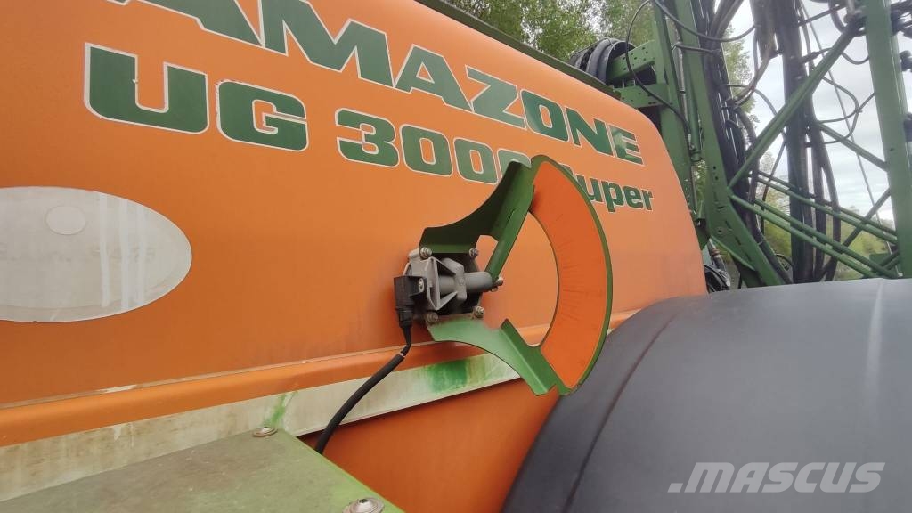 Amazone UG 3000 Super Dragna sprutor