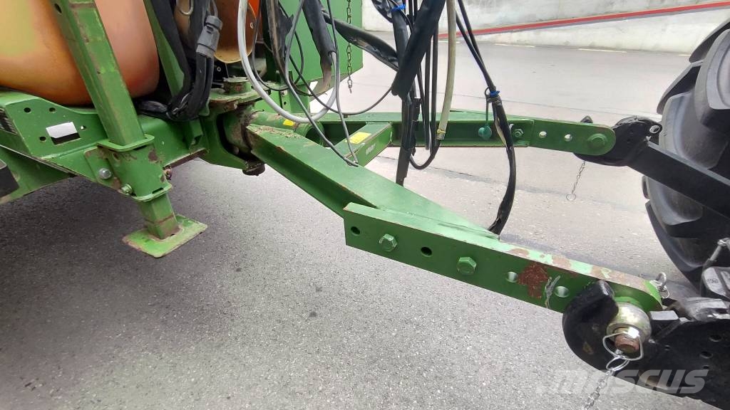 Amazone UG 3000 Super Dragna sprutor