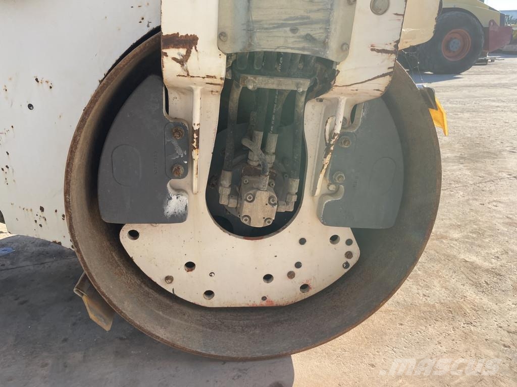 Hamm HD 14 VV 双轮压路机
