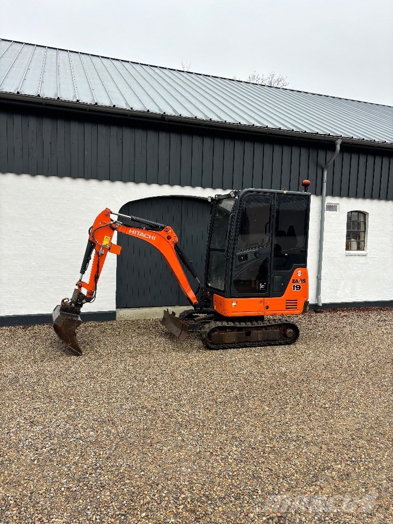 Hitachi ZX 19 Міні-екскаватори < 7т