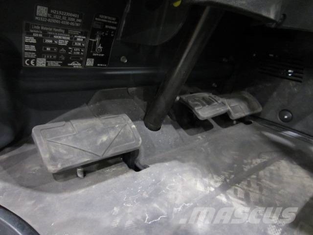 Linde E25 Elektrikli forkliftler