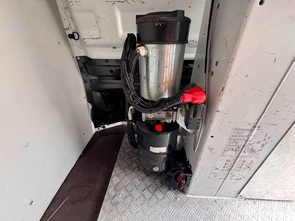 Renault Trafic Steiger France Elevateur 111 Fcc Övriga personliftar