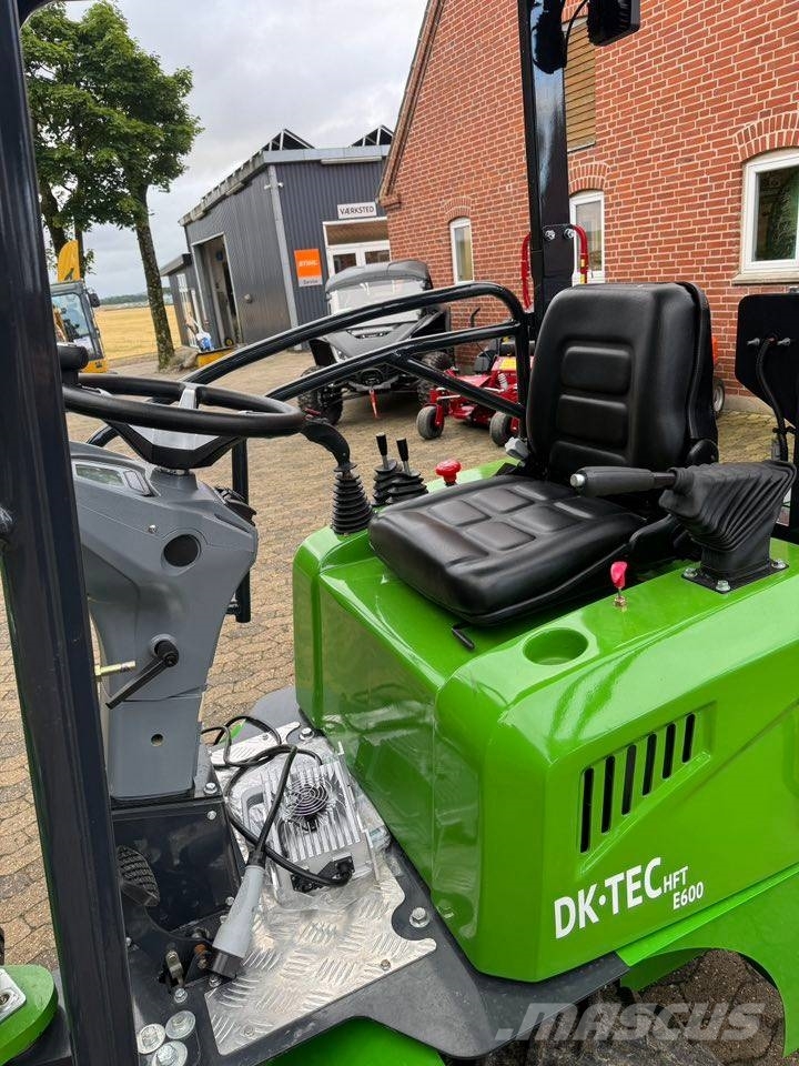 Dk-Tec E600 Gumikerekes homlokrakodók