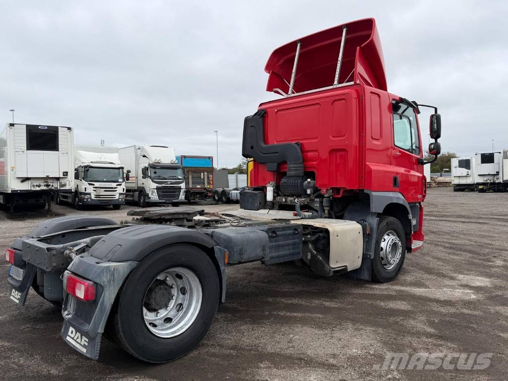 DAF CF 410 4X2 Seria nr 0261 Vlačilci
