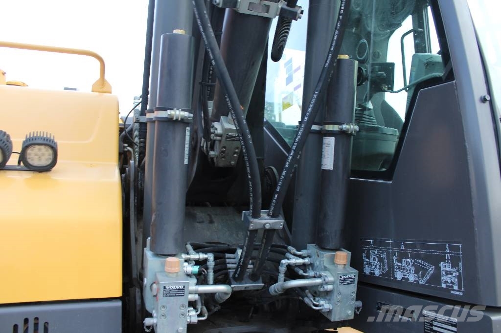 Volvo EW 140 D / Pyörittäjä, Kärry, Rasvari, Ym! Wheeled excavators