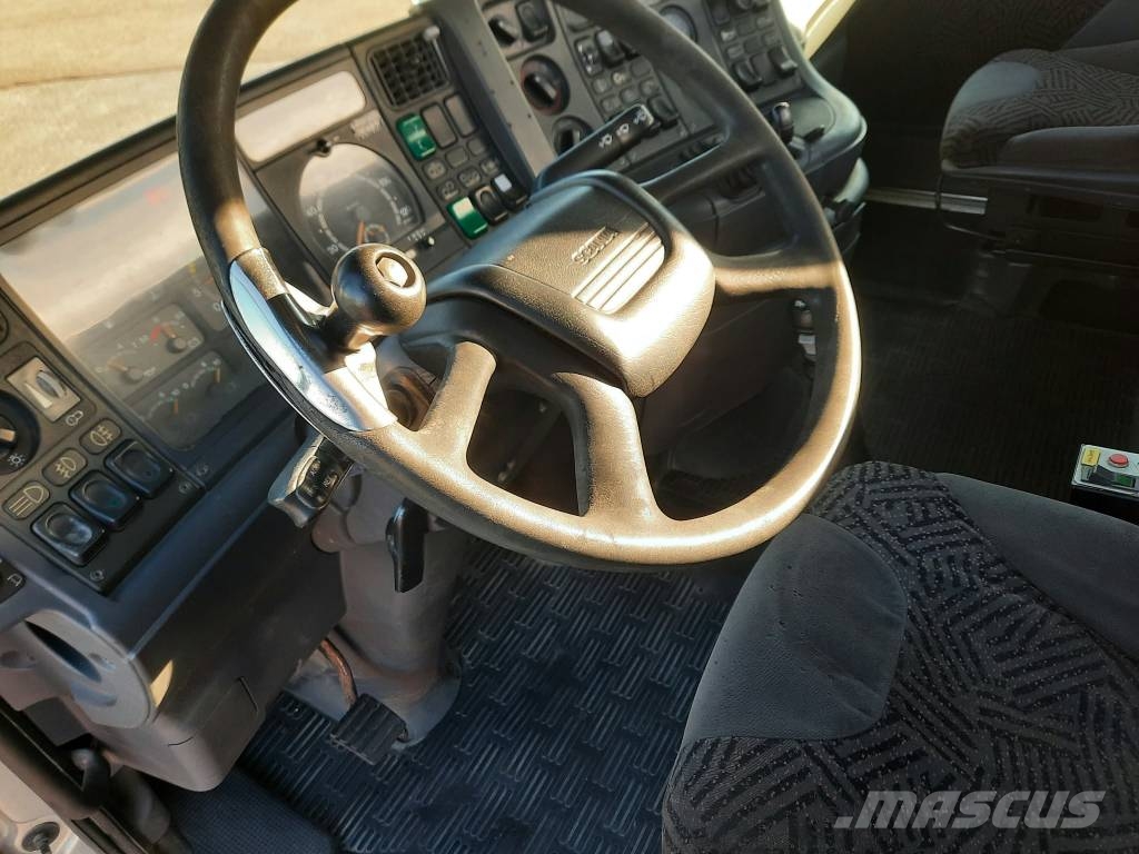 Scania T 124 شاحنات الرافعات الخطافية