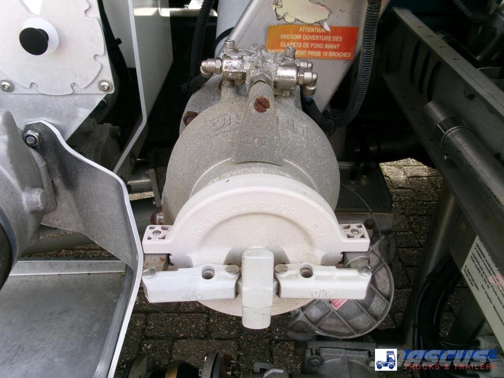 Volvo FE 280 4X2 fuel tank 13.6 m3 / 4 comp / ADR 07/07/ Camiões-cisterna