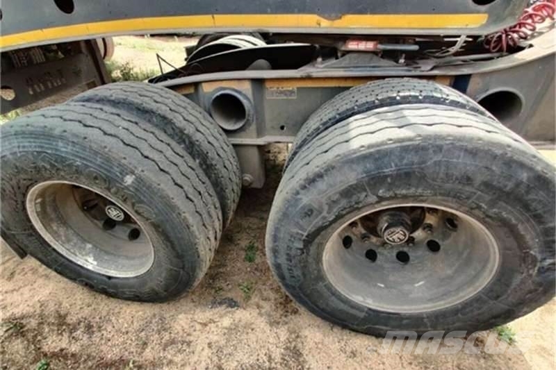 Afrit LINK SIDE TIPPER TRAILER Otros camiones
