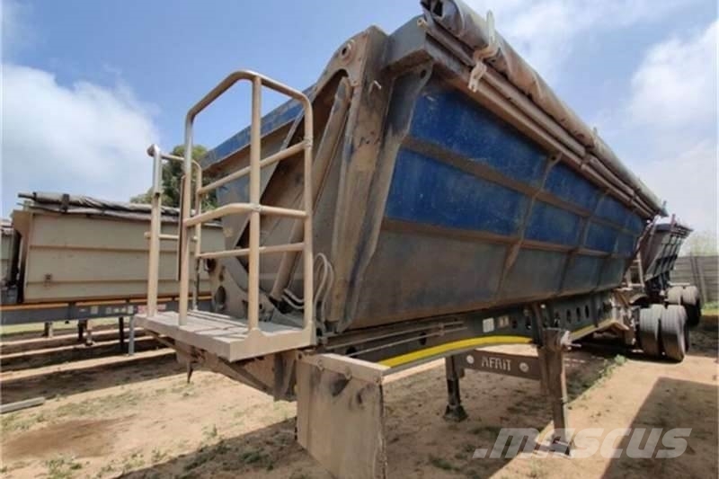 Afrit LINK SIDE TIPPER TRAILER Otros camiones