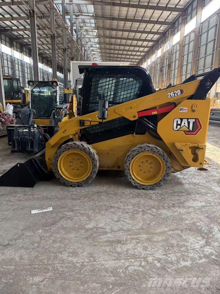 CAT 262 D Φορτωτάκια