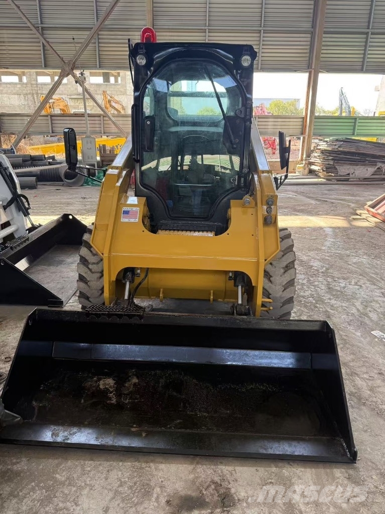 CAT 262 D Φορτωτάκια