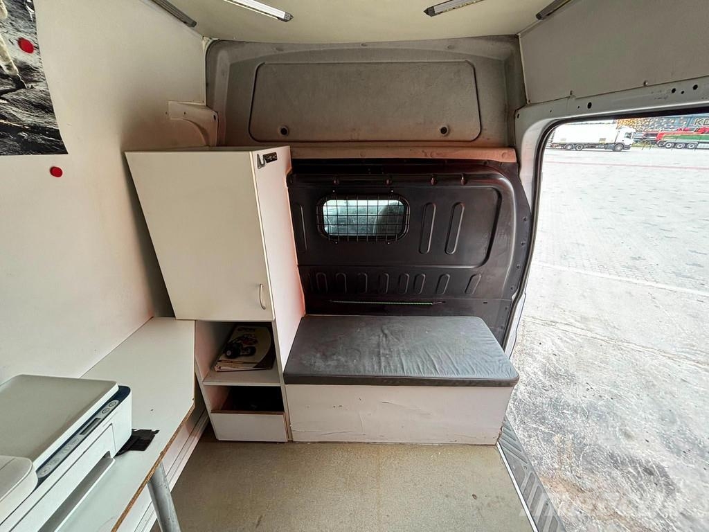 Ford Transit Vehículos de caha cerrada