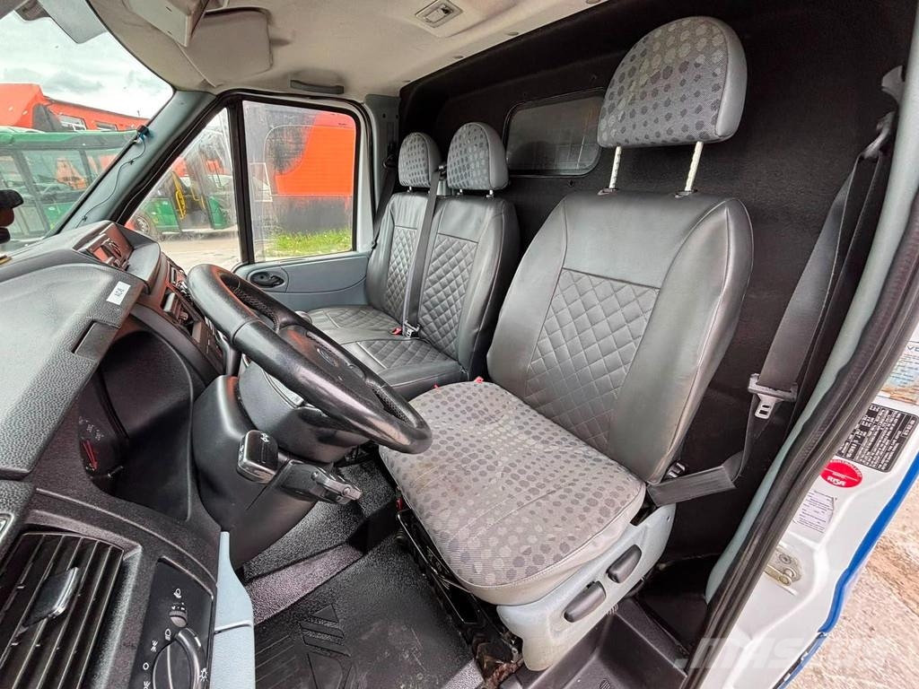 Ford Transit Skriňová nadstavba