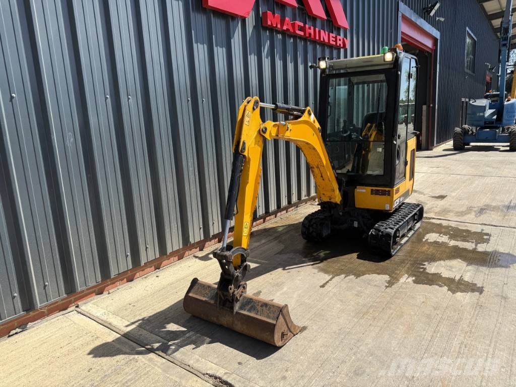 JCB 16 C-1 小型挖掘机