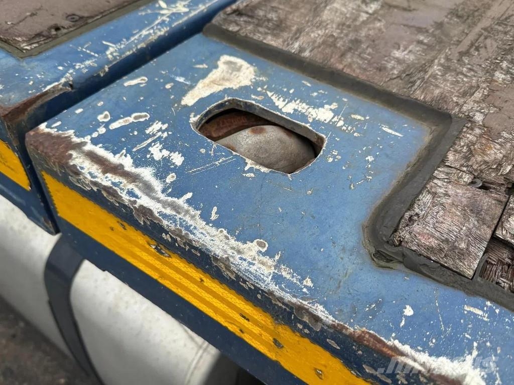 Lecitrailer 3E20 3 AXLE - SAF - DISC BRAKES Poluprikolice sa otvorenim sandukom