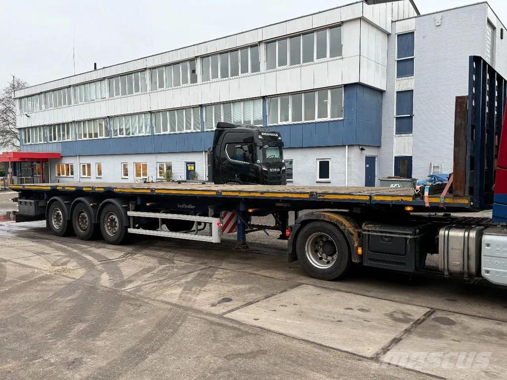 Lecitrailer 3E20 3 AXLE - SAF - DISC BRAKES Poluprikolice sa otvorenim sandukom