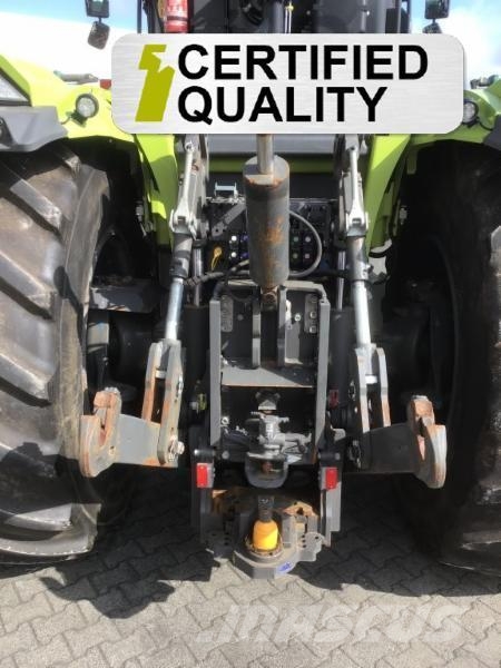 CLAAS XERION 5000 TRAC VC Трактори