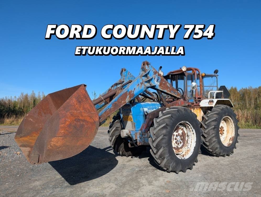 Ford County Super Four 754 Traktoren