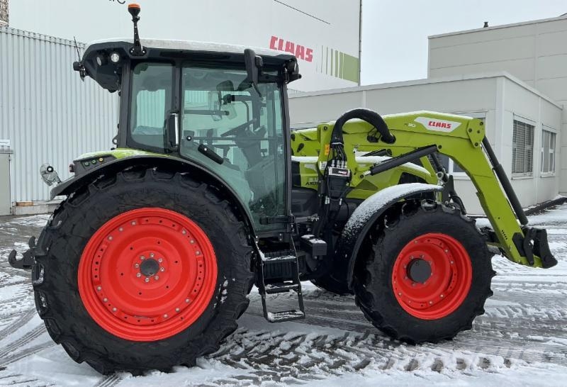 CLAAS AXOS 3.120 Traktoren