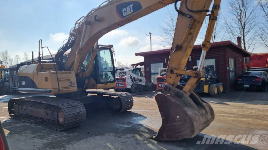 CAT 320 D Vikšriniai ekskavatoriai