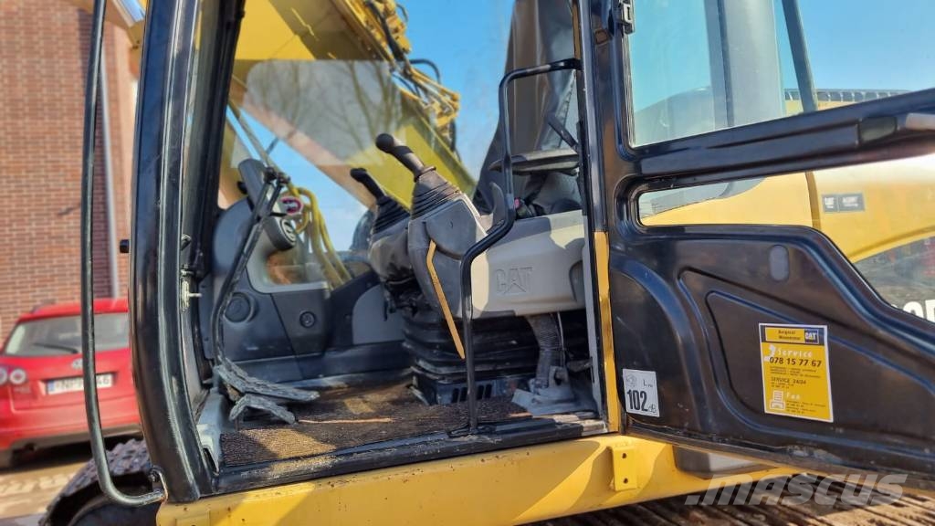 CAT 320 D Vikšriniai ekskavatoriai