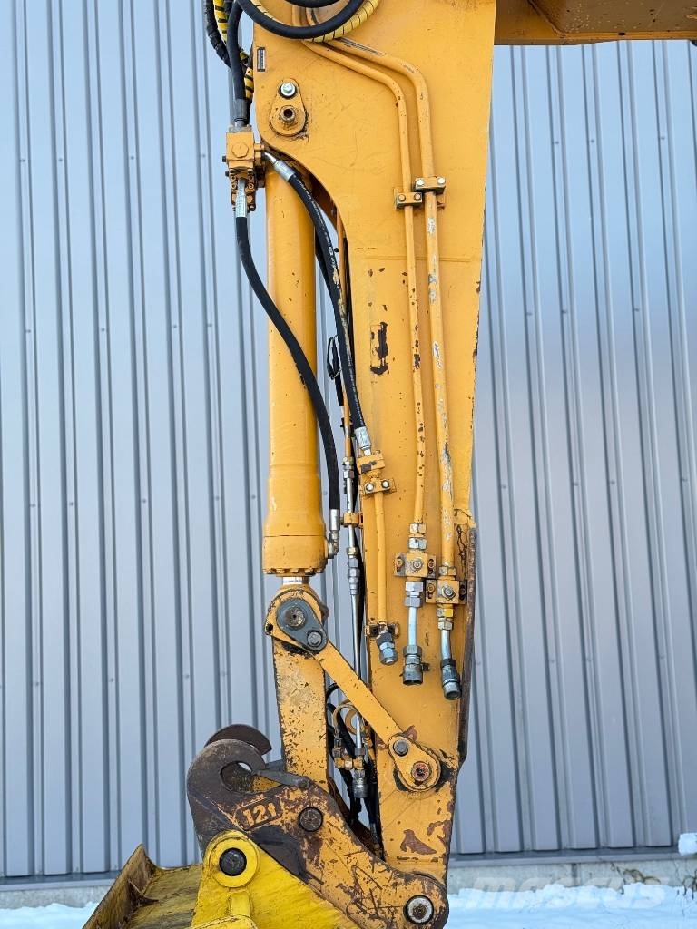Liebherr R 904 HDSL Litronic 履带挖掘机