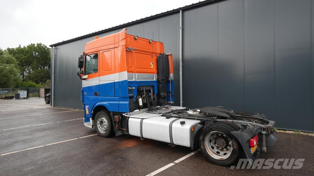 DAF XF 440 mega tractor unit Tractores (camiões)