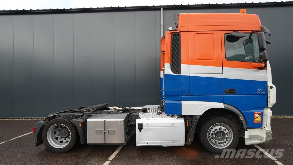 DAF XF 440 mega tractor unit Tractores (camiões)