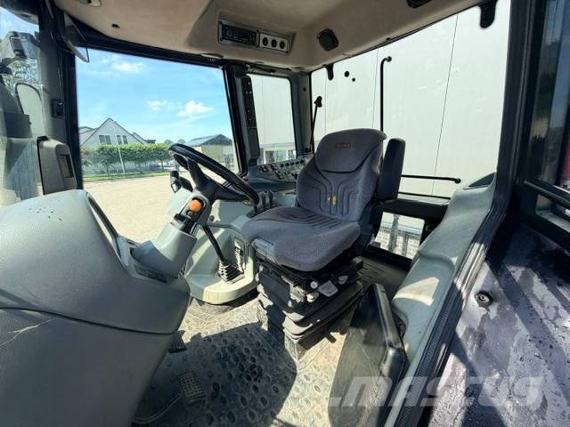 Valtra N121 Hitech, 50 KM, Geveerd, Fronthef Tractores