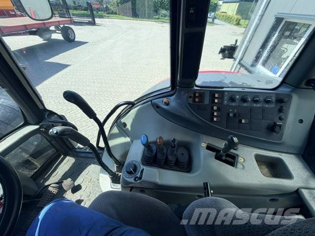 Valtra N121 Hitech, 50 KM, Geveerd, Fronthef Tractores