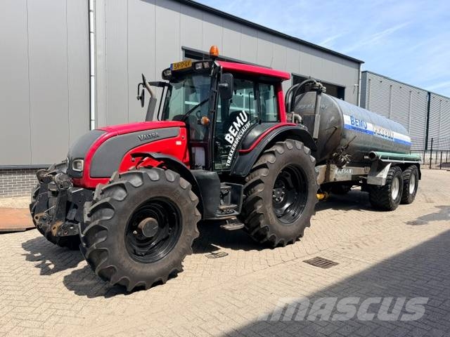 Valtra N121 Hitech, 50 KM, Geveerd, Fronthef Tractores