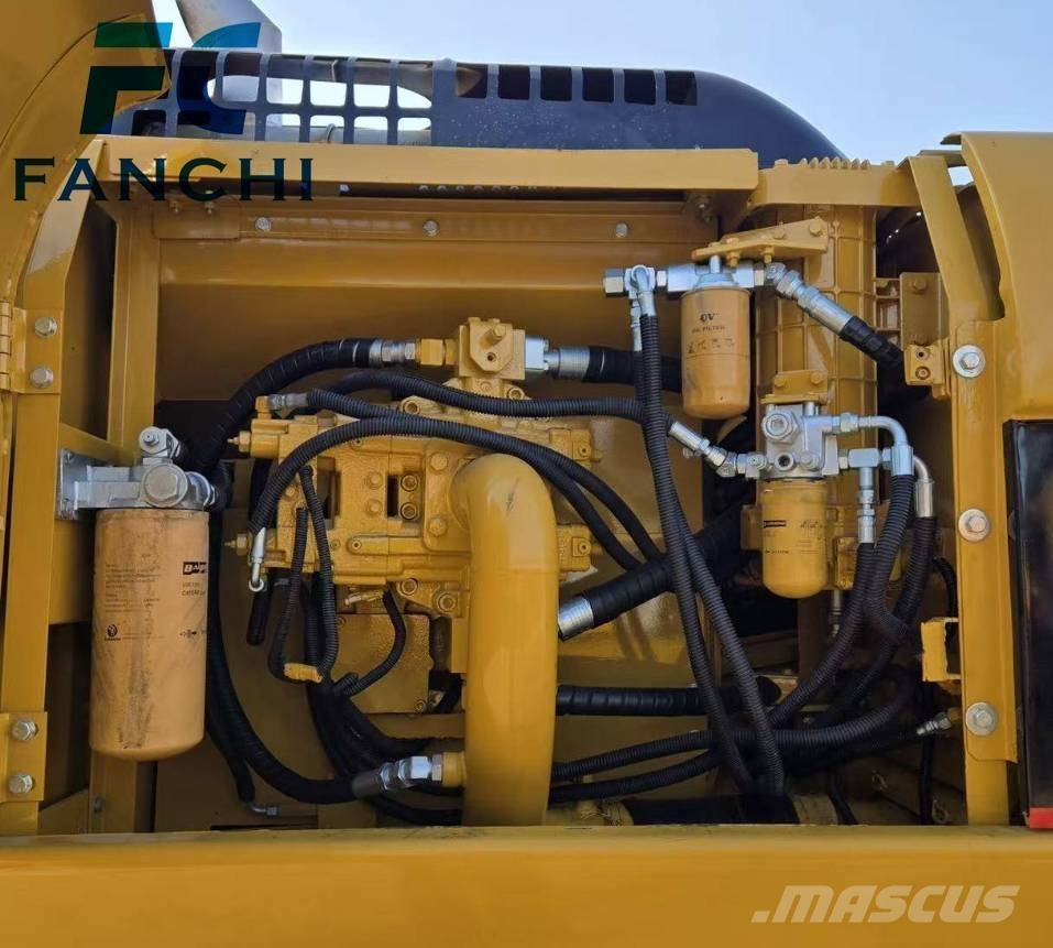 CAT 330 CL Гусеничные экскаваторы