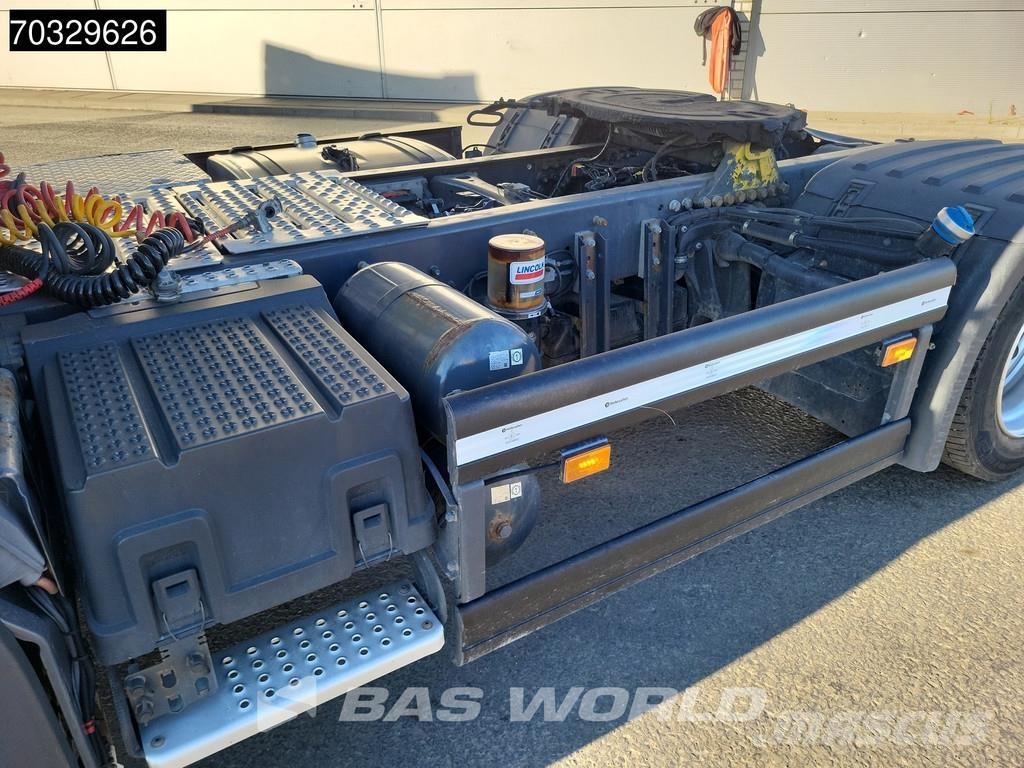 Scania P360 P 4X2 Daycab Navi وحدات الجر
