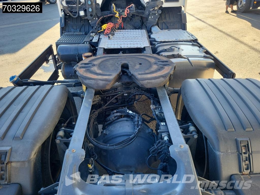 Scania P360 P 4X2 Daycab Navi وحدات الجر