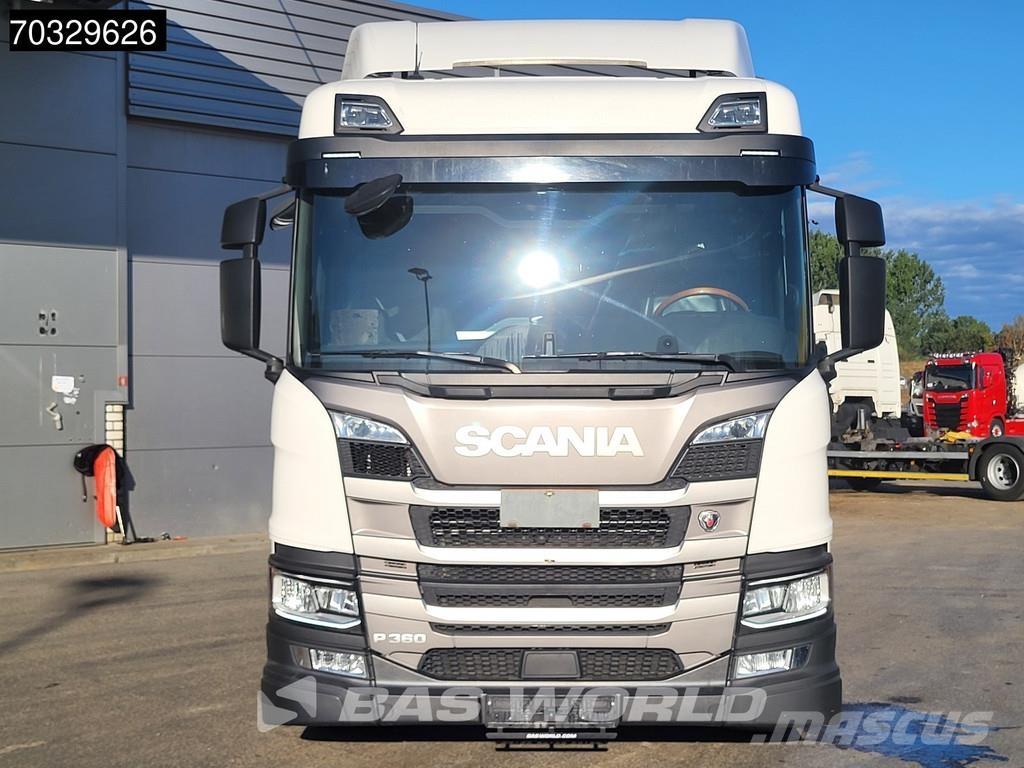 Scania P360 P 4X2 Daycab Navi وحدات الجر