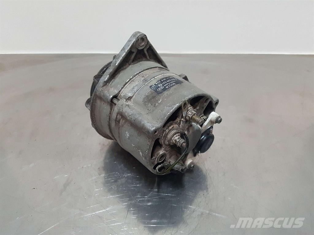 Dynamo 14V 33A-0120339531-Alternator/Lichtmaschine Motores