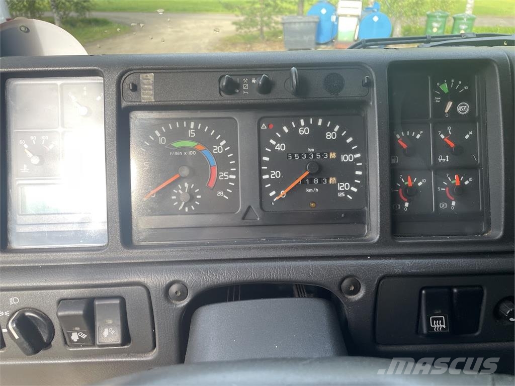Volvo FH12 8x2 Darus teherautók