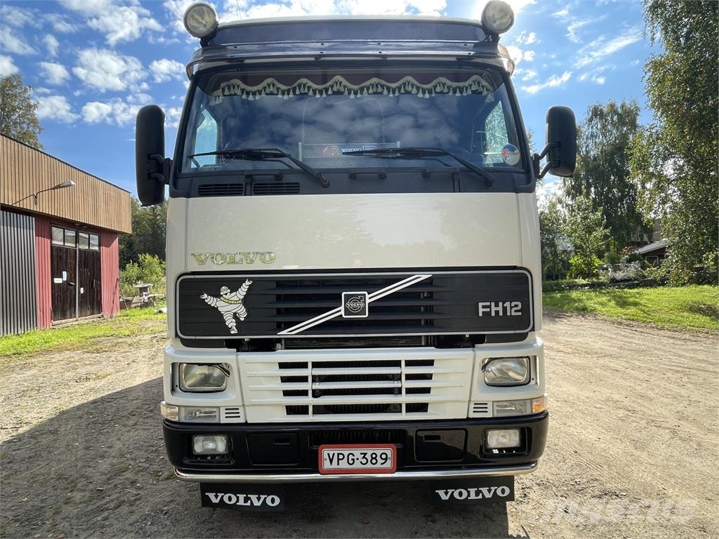 Volvo FH12 8x2 Darus teherautók