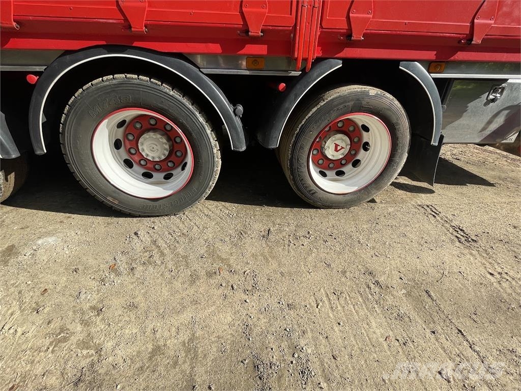 Volvo FH12 8x2 Camiones grúa