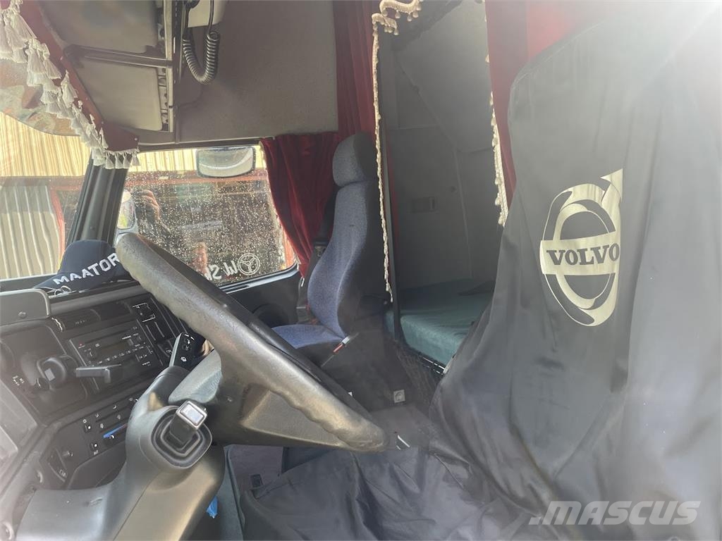 Volvo FH12 8x2 Camiones grúa