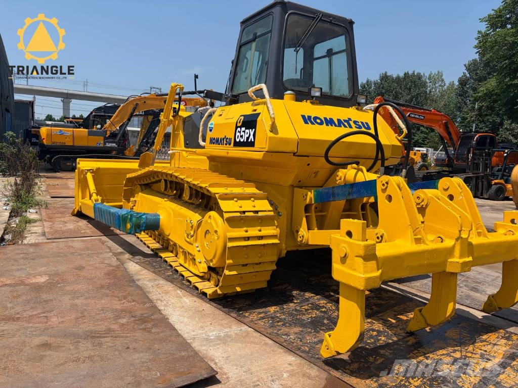 Komatsu D 65 PX Kāpurķēžu buldozeri