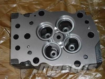 Howo 290 cylinder head AZ1096040028 Motoren