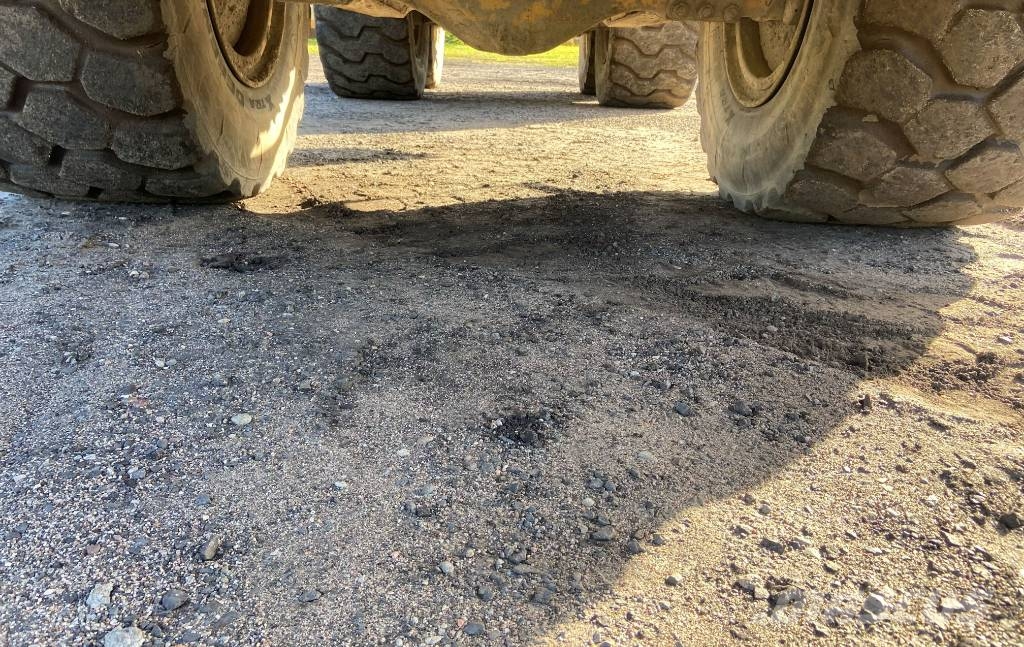 Volvo A 30 F 연결식 홀러
