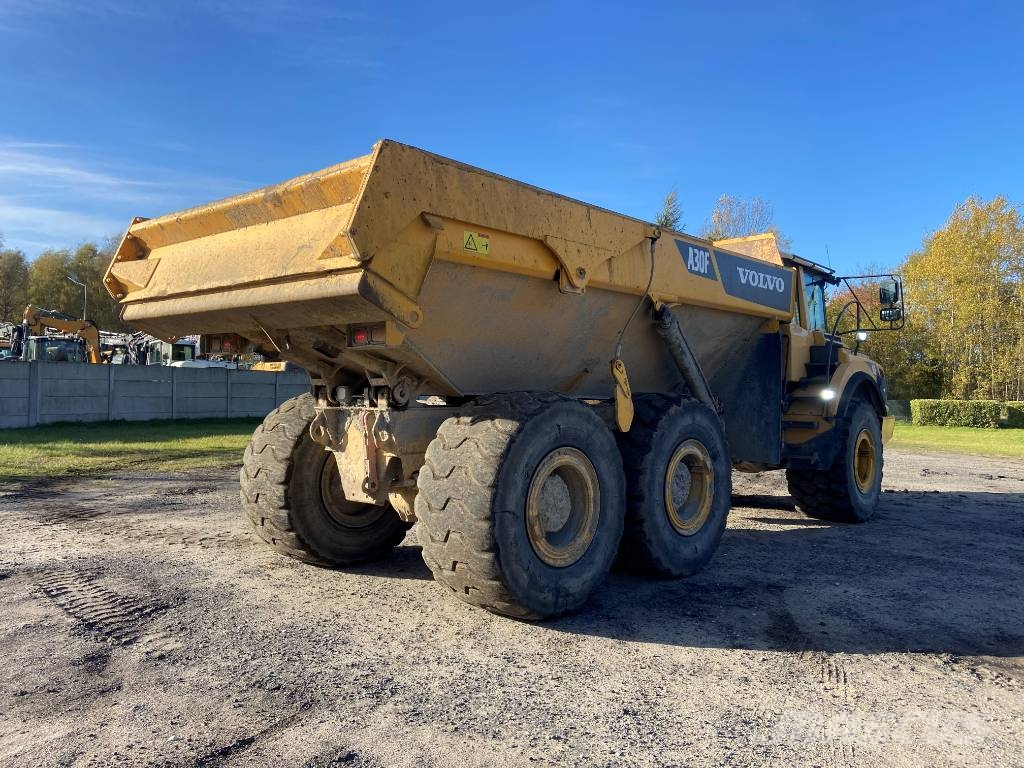 Volvo A 30 F 연결식 홀러