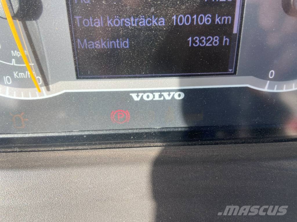 Volvo A 30 F 연결식 홀러