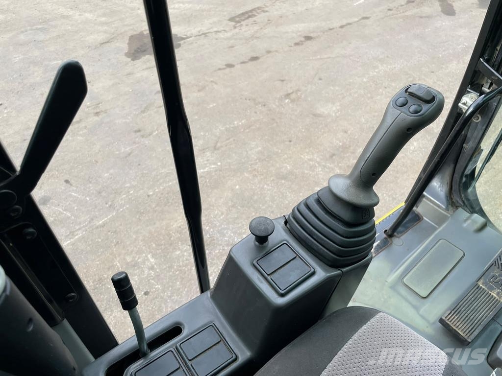 CAT M322D Excavadoras de ruedas