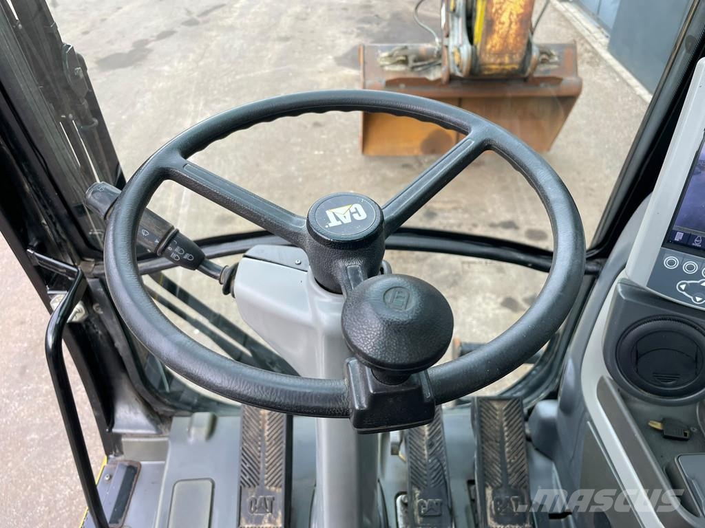 CAT M322D Excavadoras de ruedas