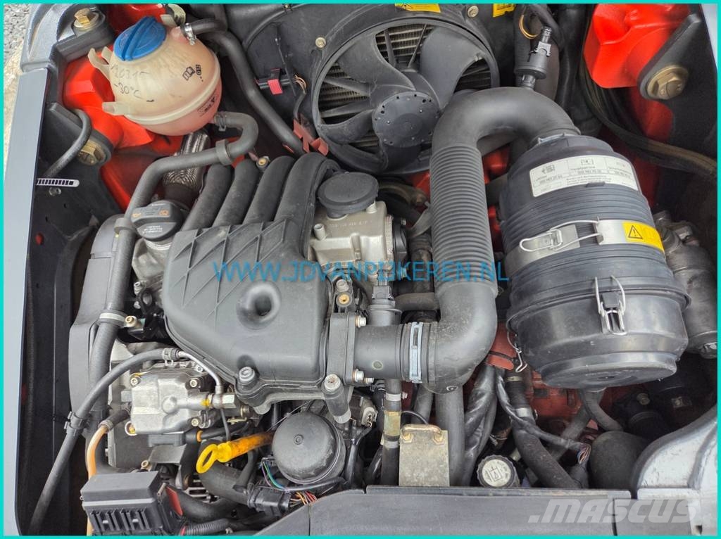 Linde H18D-01 diesel triplex4.6m+shift+4xhydraulic+cabin Chariots diesel